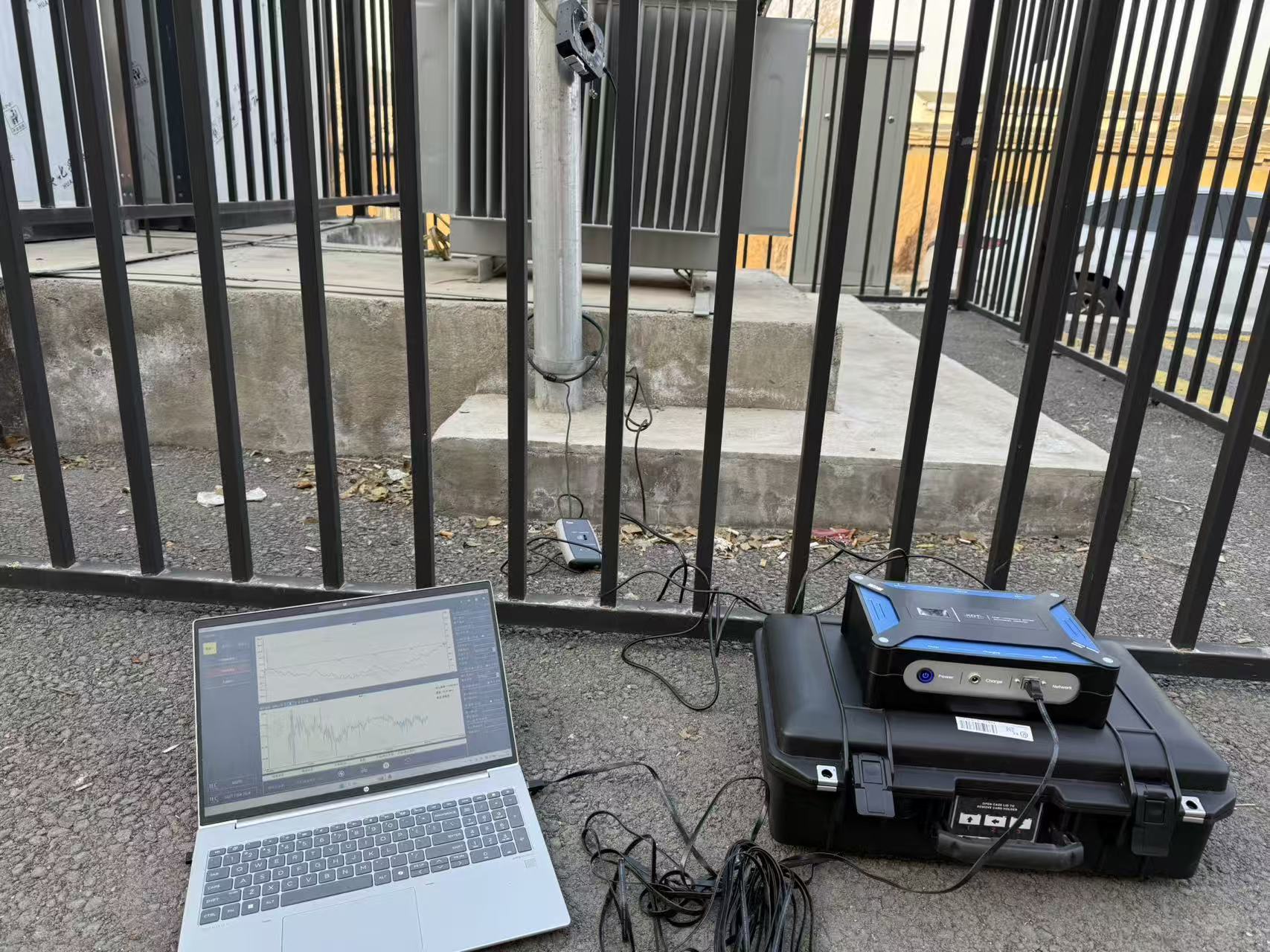 電纜局放測試儀使用現場 電纜局放測試儀使用現場